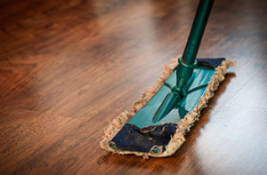 How to Clean Vinyl Plank Floors (LVP) Like a Pro 